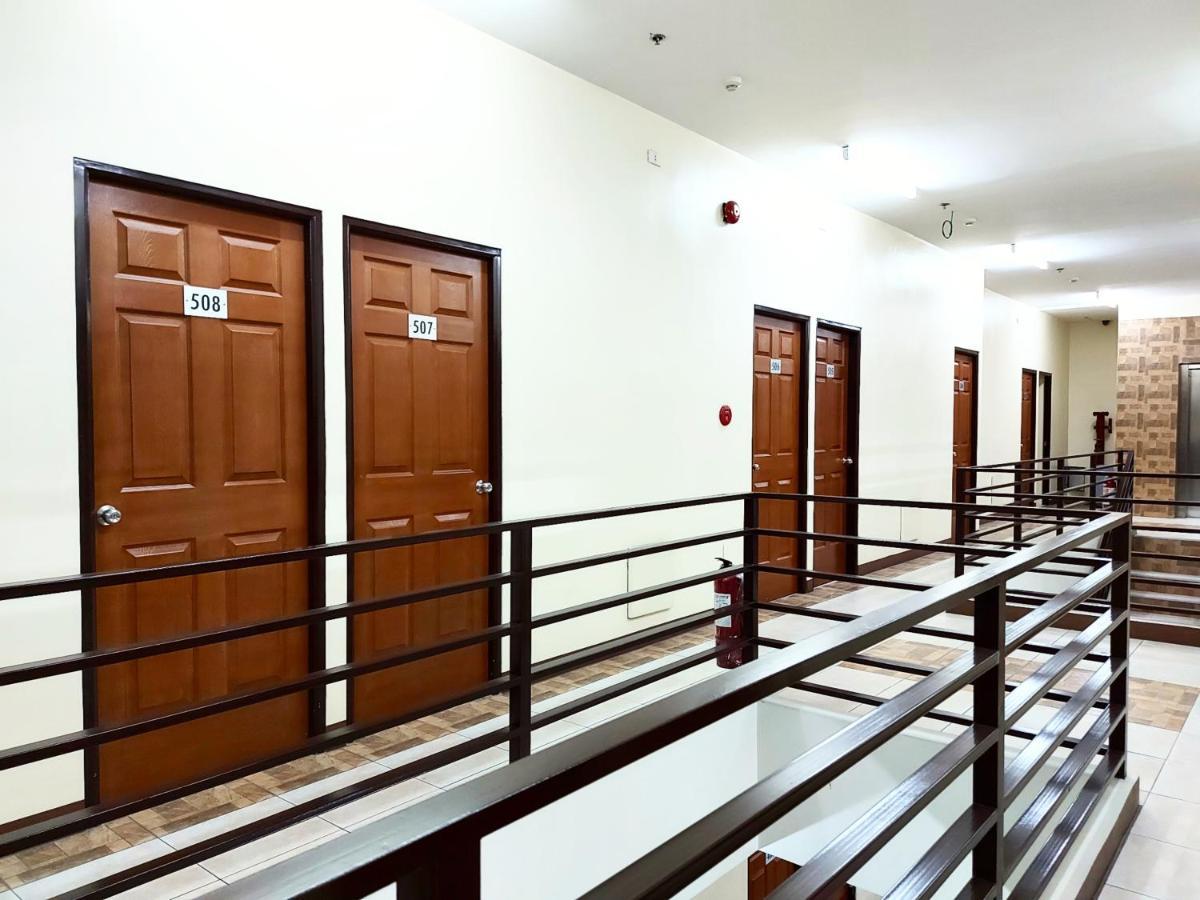 Airobedz Manila - A Value Hotel Bagian luar foto