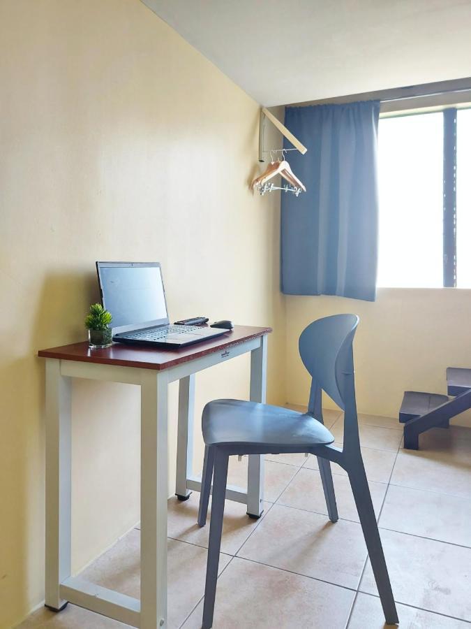 Airobedz Manila - A Value Hotel Bagian luar foto