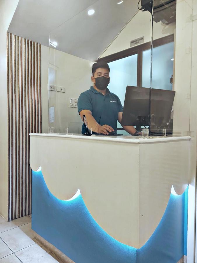 Airobedz Manila - A Value Hotel Bagian luar foto