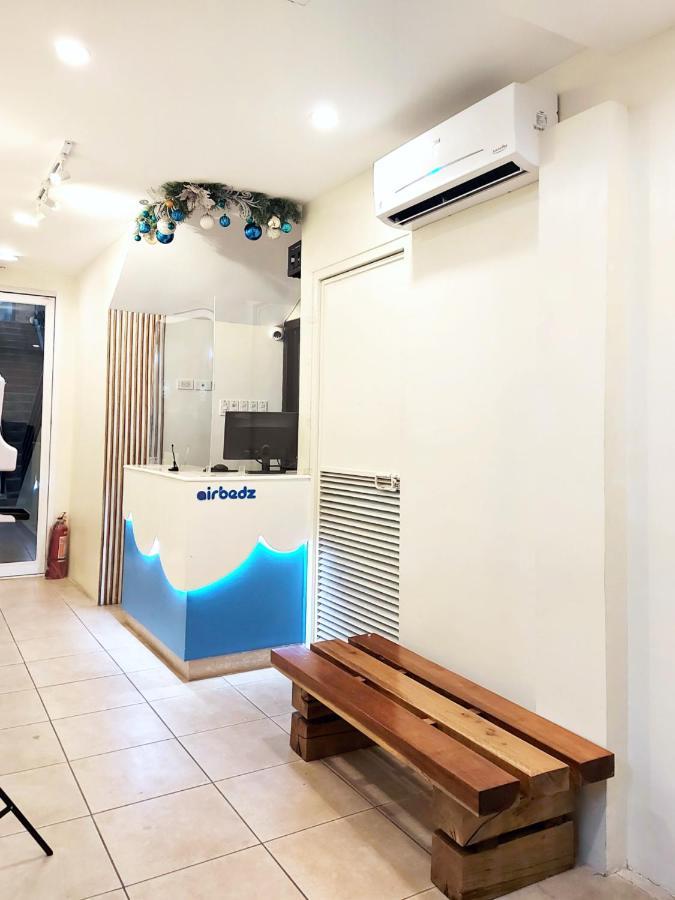 Airobedz Manila - A Value Hotel Bagian luar foto