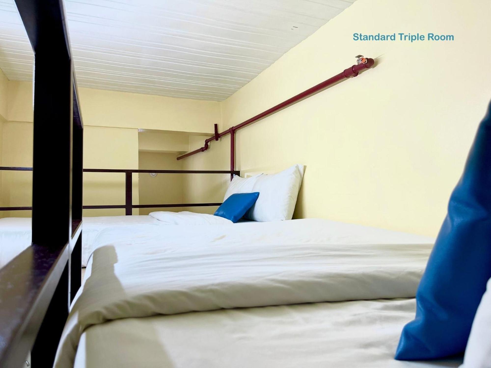 Airobedz Manila - A Value Hotel Bagian luar foto